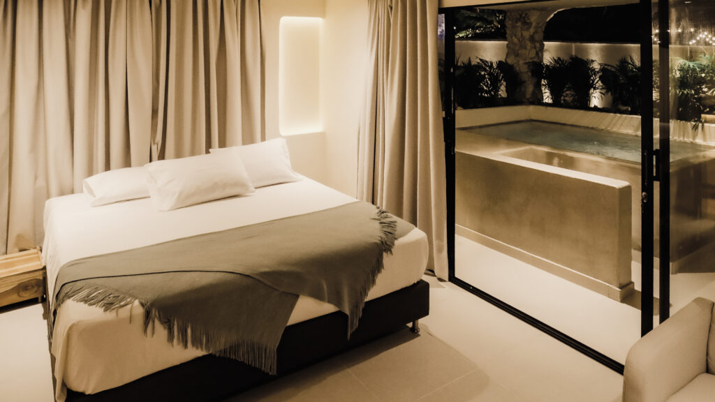 Suite cama doble con jacuzzi - Talam House Hotel - Bernalo Collection